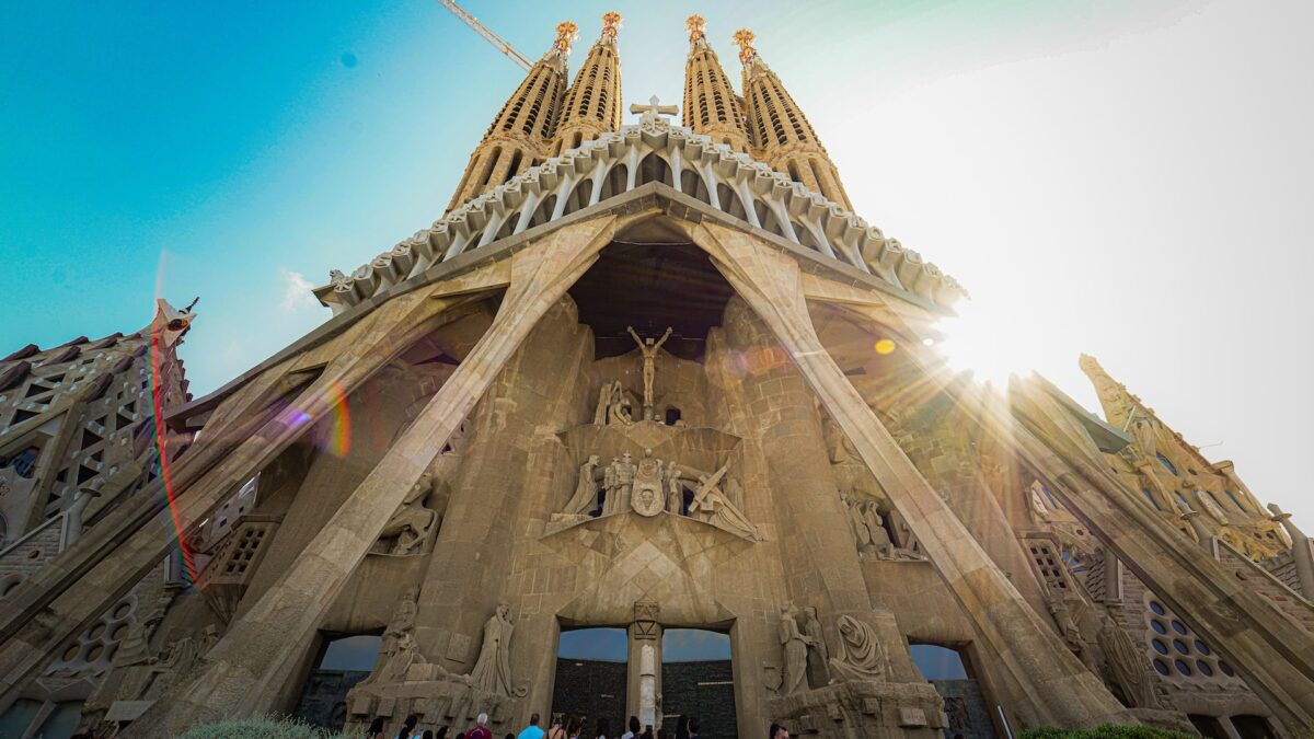 barcelona-buy-tickets-sagrada-familia